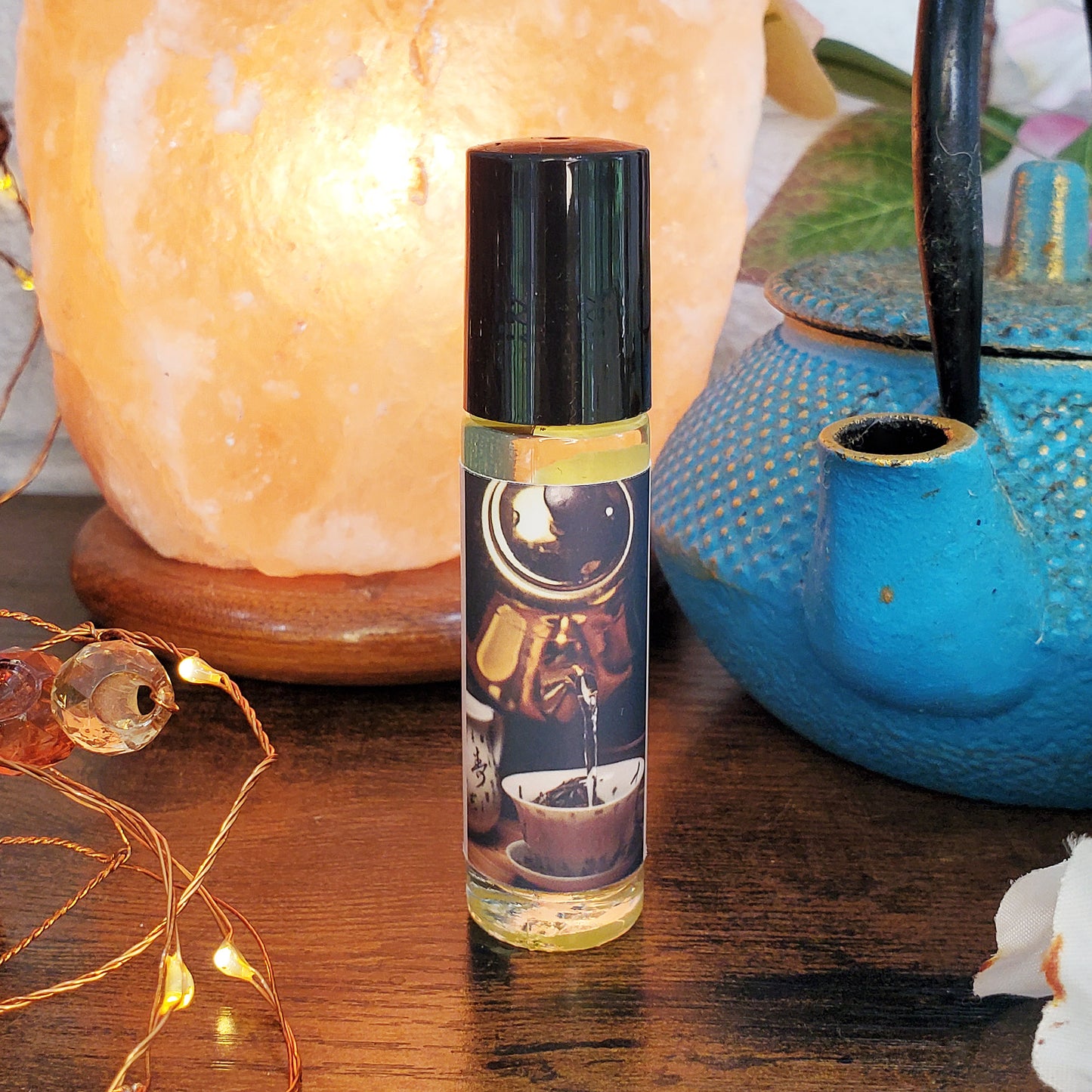 White Tea & Ginger Perfume Oil, a dry tea scent